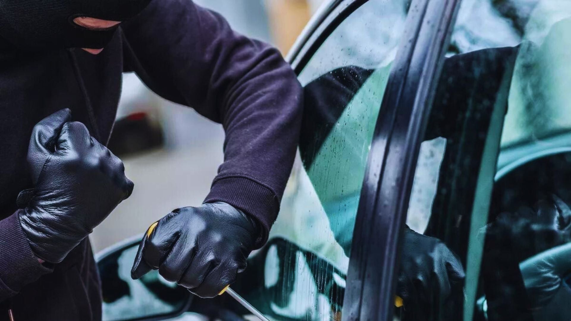 Ensuring the safety of both your vehicle and yourself from crime | Sweven Plates (Supplier of 3D Gel Number Plates, 4D Number Plates, Replacement Number Plates, Tinted Number Plates, Carbon Number Plates)